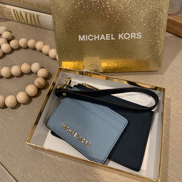 Michael Kors cardholder Wallet duo set. Wristlet - Picture 3 of 8